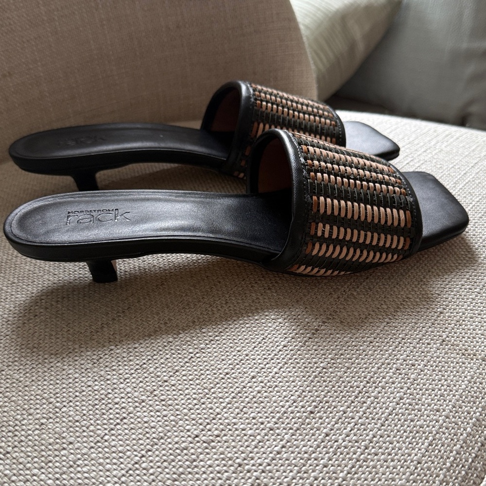Ilene Woven Elegant Black and Tan Kitten Heels - Picture 2 of 5
